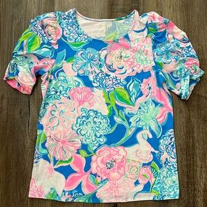 Size small Lilly Pulitzer top!